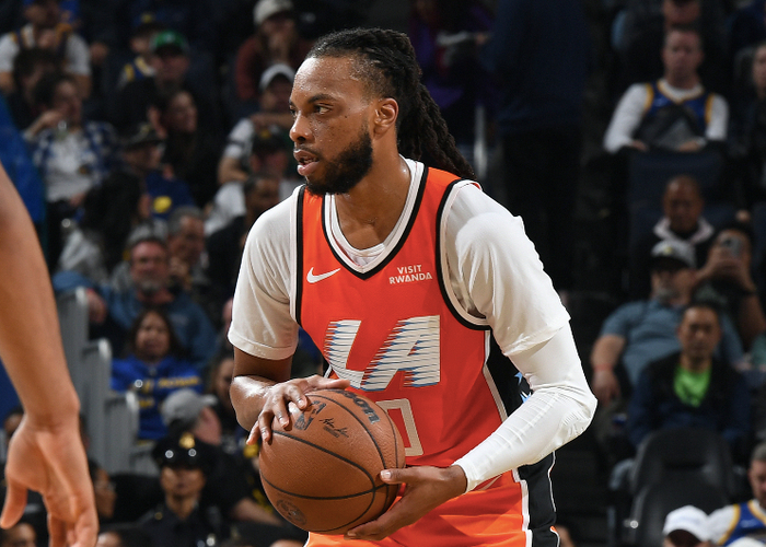 加兰13场命中50三分创快船队史最快纪录