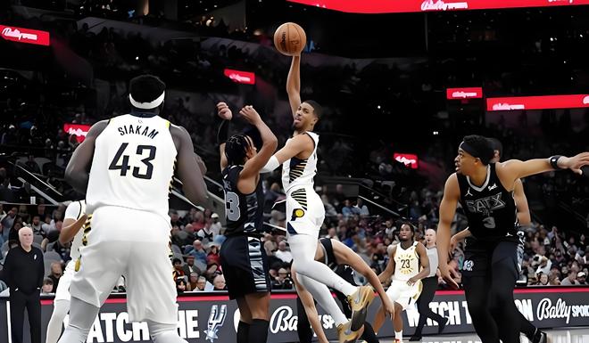 掘金锁定西部第三 马刺错失榜首机会