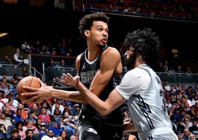 掘金锁定西部第三 马刺错失榜首机会