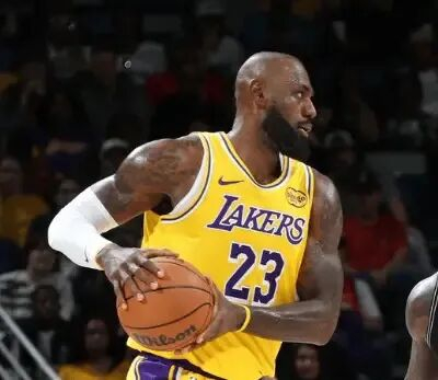 湖人连胜或成詹姆斯留队关键 里夫斯合同成变数